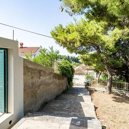 Διαμέρισμα Green Garden *